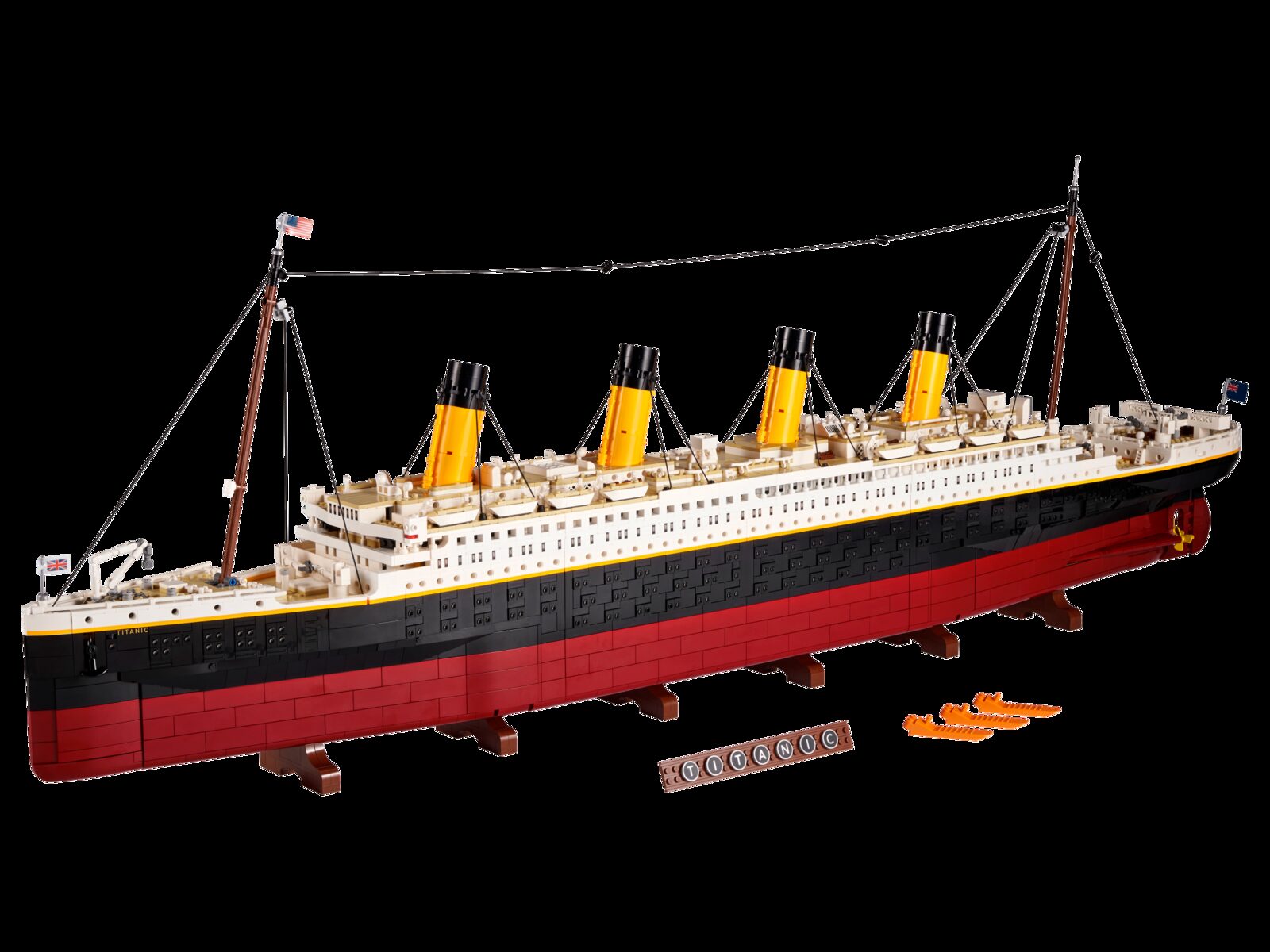 Lighting the 10294 Titanic: The Display Setup We'd Pay For Twice
