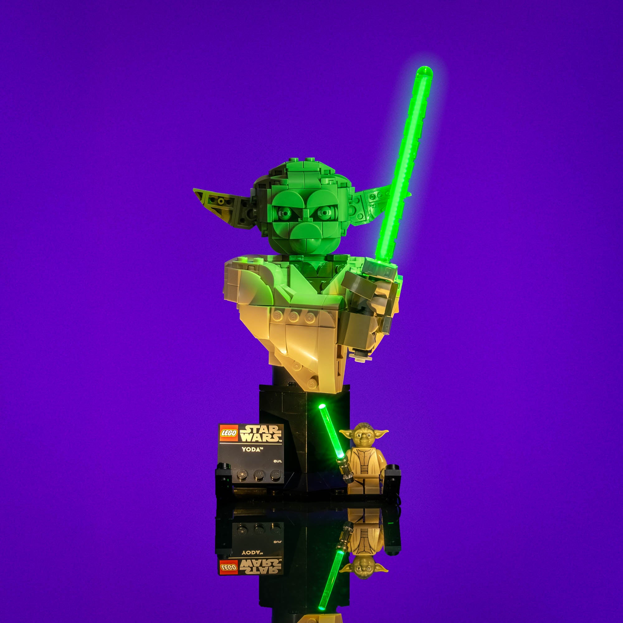 Collector Spotlight: The Tokyo Minifigure Hunter With 4,000 Figures
